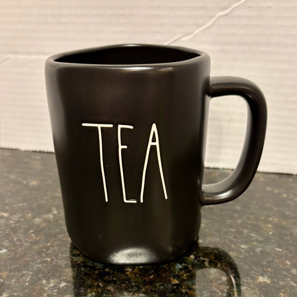 ⭐️RAE DUNN | 'TEA' ARTISAN COLLECTION CERAMIC 15 ounce MUG⭐️ NWOT